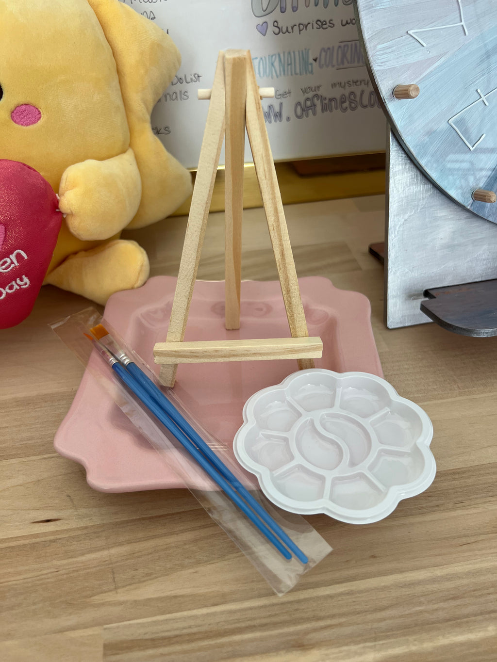 Free Mini Canvas Kit!